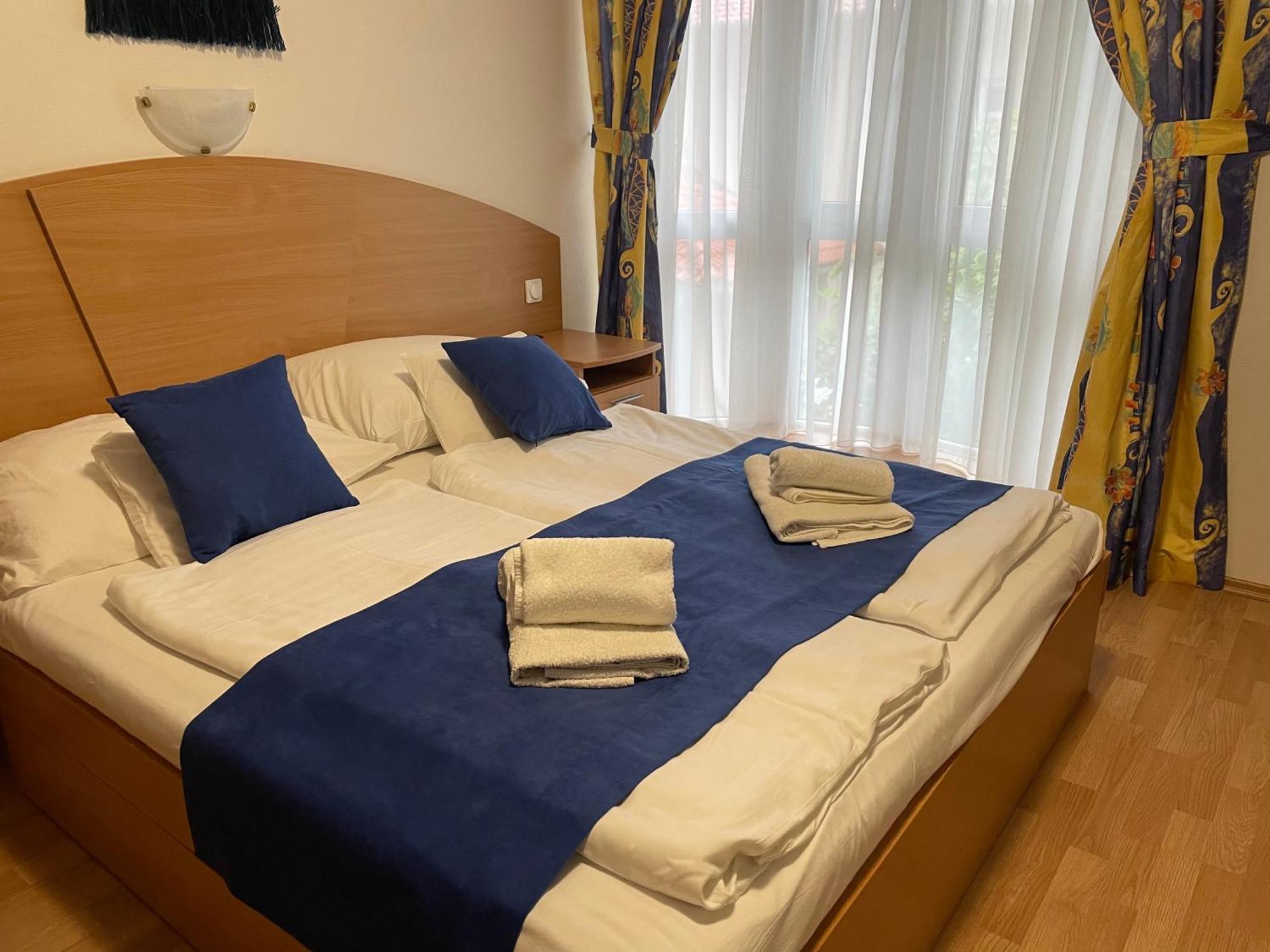 Amore Apartmanhaz Siófok Exteriér fotografie