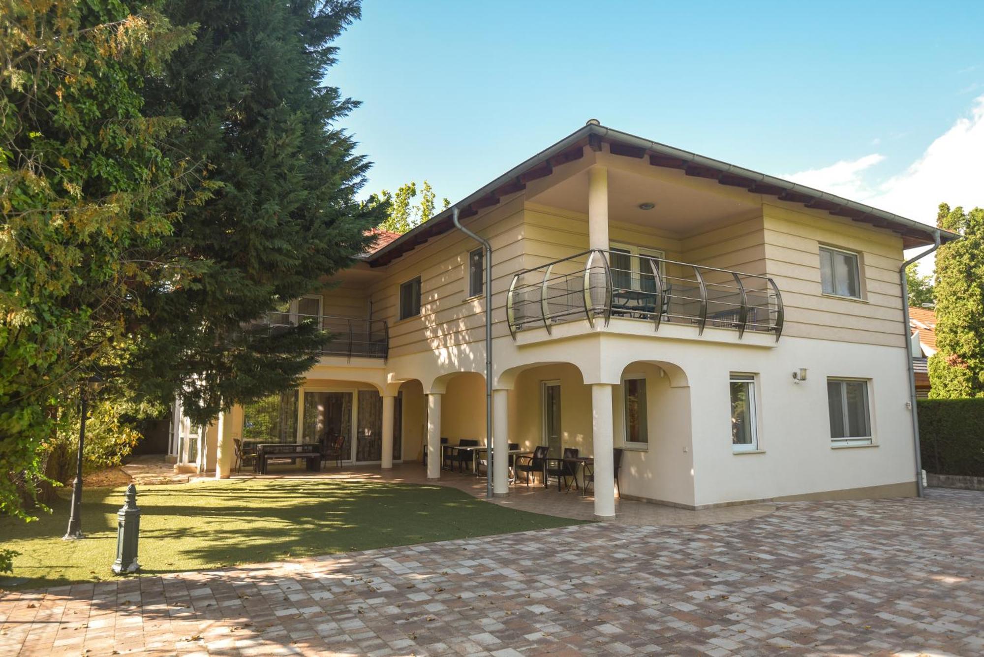 Amore Apartmanhaz Siófok Exteriér fotografie
